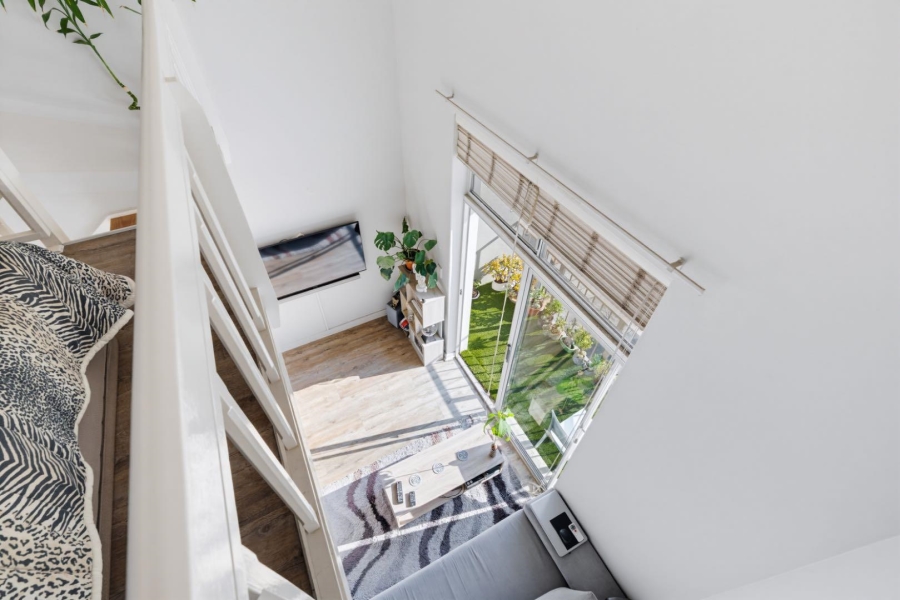 1 Bedroom Property for Sale in Gardens Western Cape